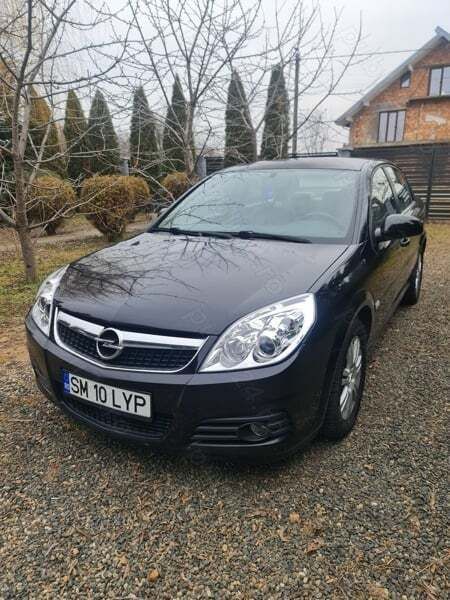 Negru Utilizat 2006 Opel Vectra Berlinǎ | 2.350 EUR (Preț OK) - Imagine 1/4