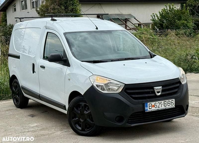 Culoarealbastru Utilizat 2016 Dacia Dokker Van | 4.900 EUR (Preț bun) - Imagine 1/4