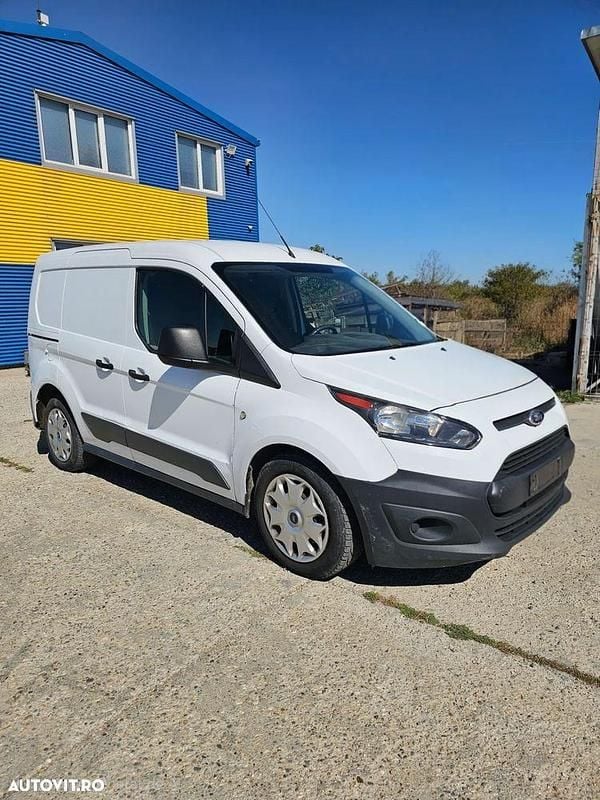 Second-hand Ford Transit Connect Trend 100 CP (73 kW) 2017 Culoarealb Monovolum