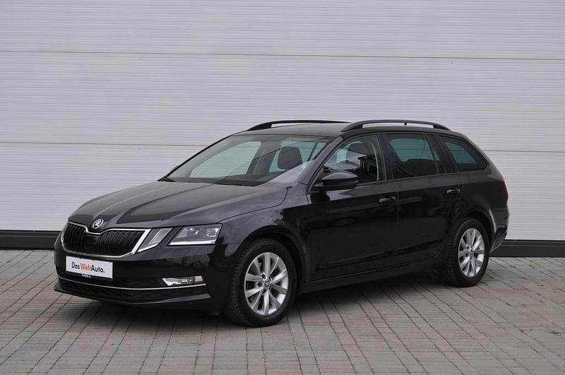 Negru metalic Utilizat 2019 Skoda Octavia Style Break | 14.950 EUR (Preț OK) - Imagine 1/4