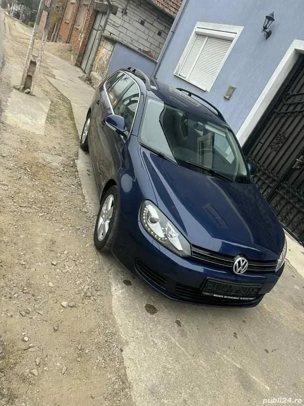 Utilizat 2011 VW Golf Berlinǎ | 3.899 EUR (Preț OK) - Imagine 1/4
