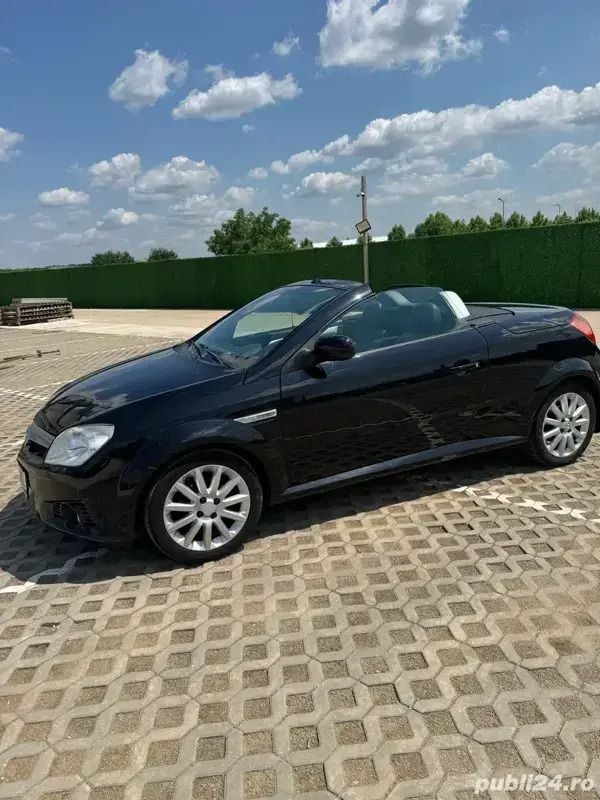 Utilizat 2005 Opel Tigra | 1.990 EUR - Imagine 1/4