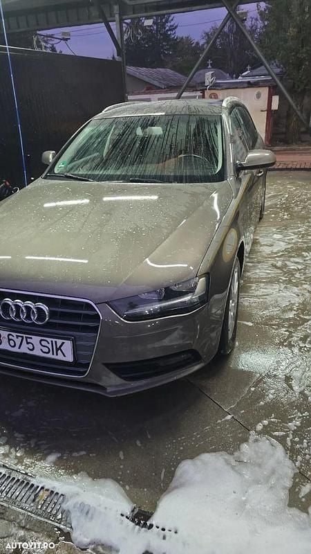 Second-hand Audi A4 Ambiente 190 CP (139 kW) 2015 Culoaregri Break