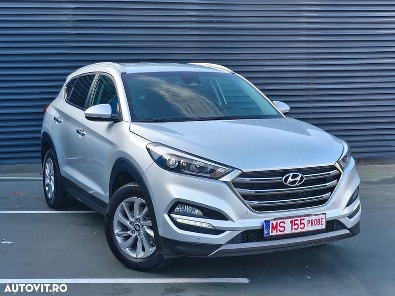 Culoareargint Utilizat 2016 Hyundai Tucson Advantage SUV | 12.990 EUR (Preț OK) - Imagine 1/4