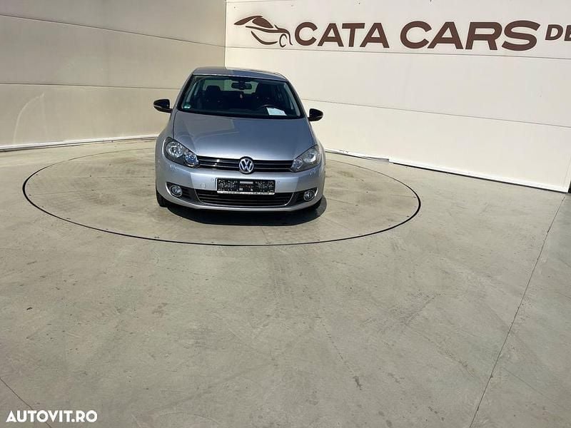 Culoareargint Utilizat 2011 VW Golf VI Style Hatchback | 4.990 EUR (Preț OK) - Imagine 1/4