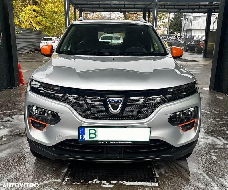 Culoareargint Utilizat 2022 Dacia Spring Hatchback | 11.000 EUR (Preț OK) - Imagine 1/4