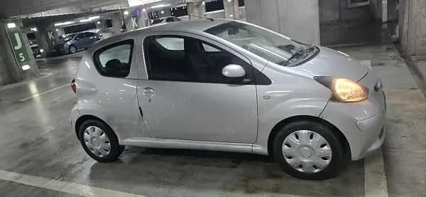 Second-hand Toyota Aygo 67 CP (49 kW) 2006 Hatchback