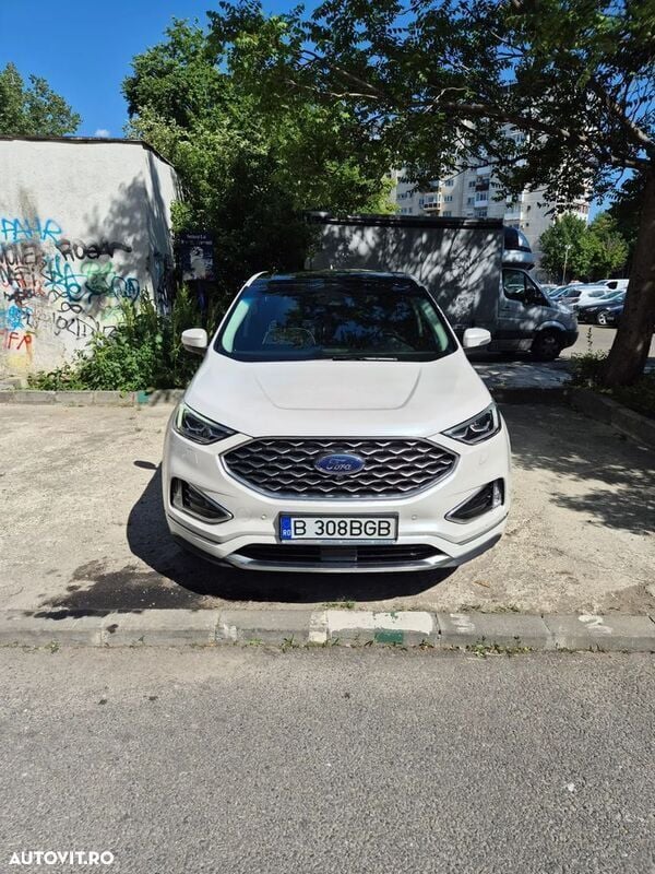 Alb Utilizat 2019 Ford Edge Vignale SUV | 29.000 EUR (Scump) - Imagine 1/4