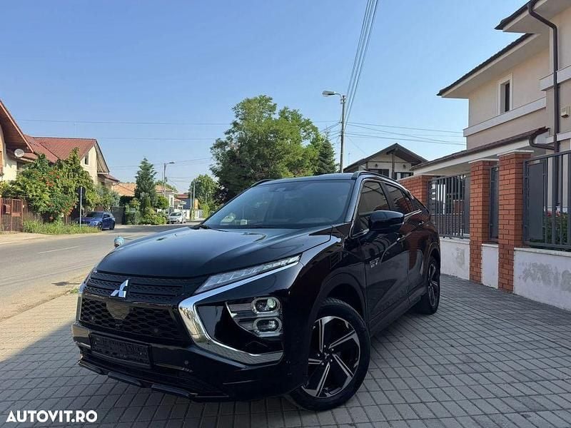 Negru Utilizat 2023 Mitsubishi Eclipse Cross Plus SUV | 22.199 EUR (Preț bun) - Imagine 1/4