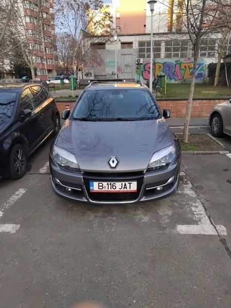 Utilizat 2011 Renault Laguna III Hatchback | 2.600 EUR (Super Preț) - Imagine 1/4