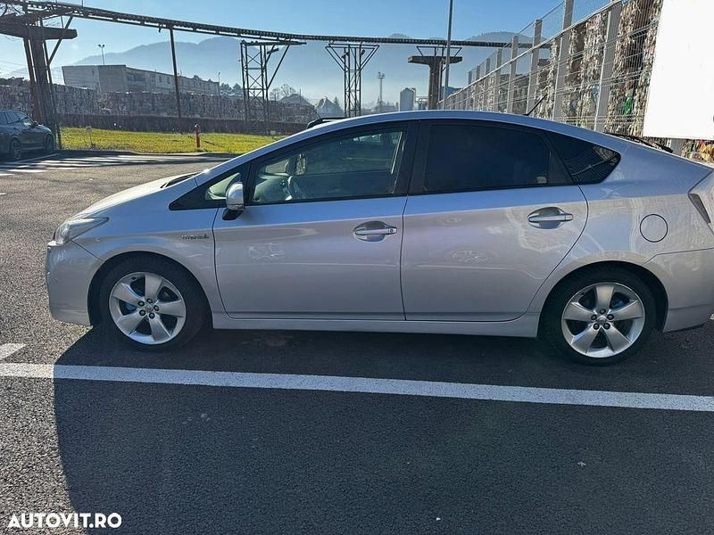 Second-hand Toyota Prius 99 CP (72 kW) 2010 Culoaregri Hatchback