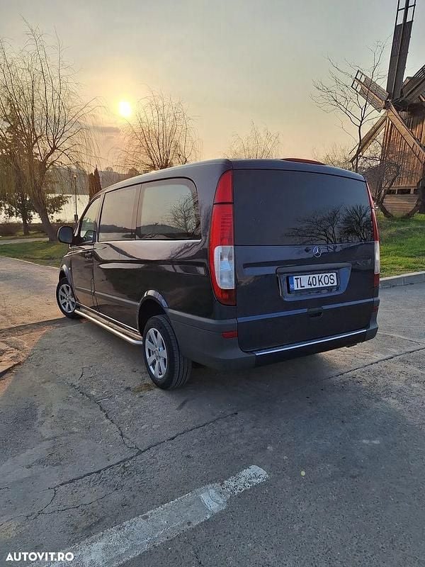 Second-hand Mercedes Vito 120 CP (88 kW) 2006 Culoarealbastru Van
