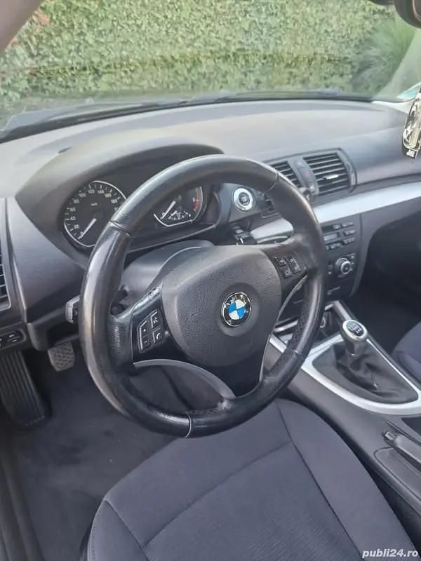 Utilizat 2011 BMW 120 Hatchback | 3.600 EUR - Imagine 1/4