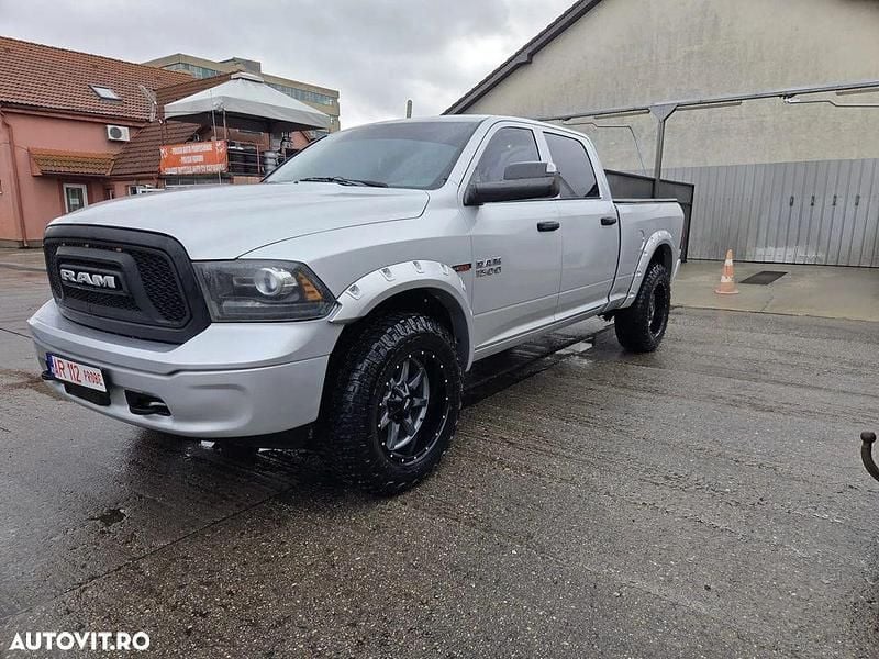 Second-hand Dodge Ram 240 CP (176 kW) 2015 Culoareargint Pickup
