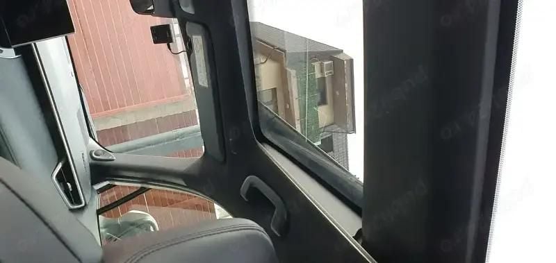 Second-hand Toyota Corolla Cross 197 CP (144 kW) 2023 Alb SUV