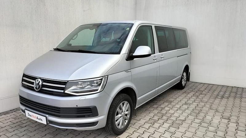 Gri inchis metalic perleffect Utilizat 2017 VW T6 Comfortline Van | 19.750 EUR (Preț OK) - Imagine 1/4