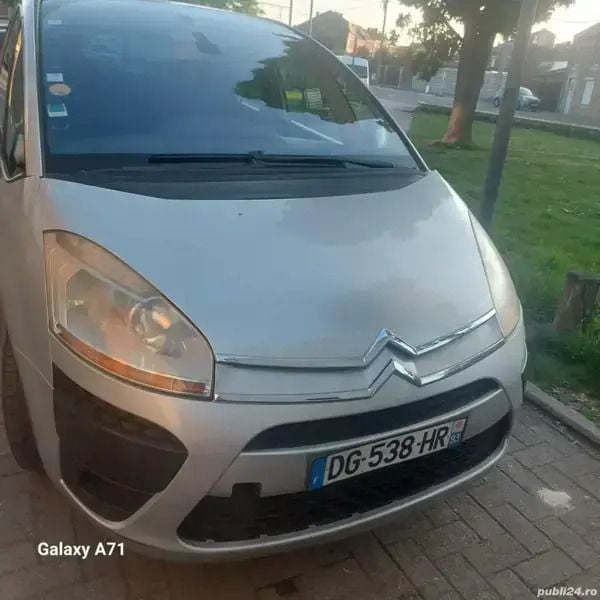 Utilizat 2007 Citroën C4 | 1.500 EUR (Preț OK) - Imagine 1/4