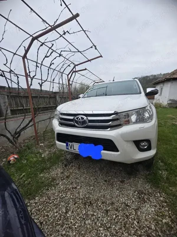 Second-hand Toyota HiLux 150 CP (110 kW) 2019 Pickup