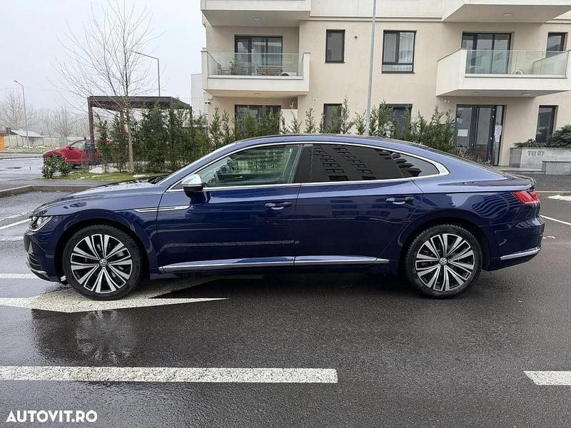 Second-hand VW Arteon Elegance 190 CP (139 kW) 2017 Culoarealbastru Berlinǎ