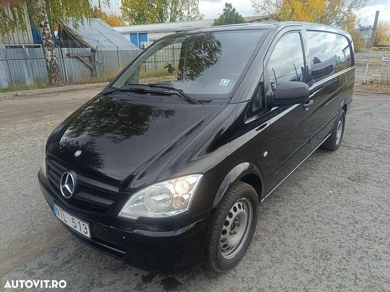 Culoarenegru Utilizat 2011 Mercedes Vito Monovolum | 6.900 EUR (Preț bun) - Imagine 1/4