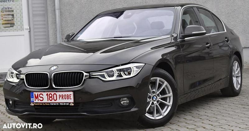 Second-hand BMW 320 Luxury Line 190 CP (139 kW) 2017 Culoaremaro Berlinǎ