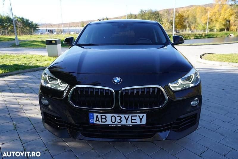 Culoarenegru Utilizat 2019 BMW X2 SUV | 17.900 EUR (Preț bun) - Imagine 1/4