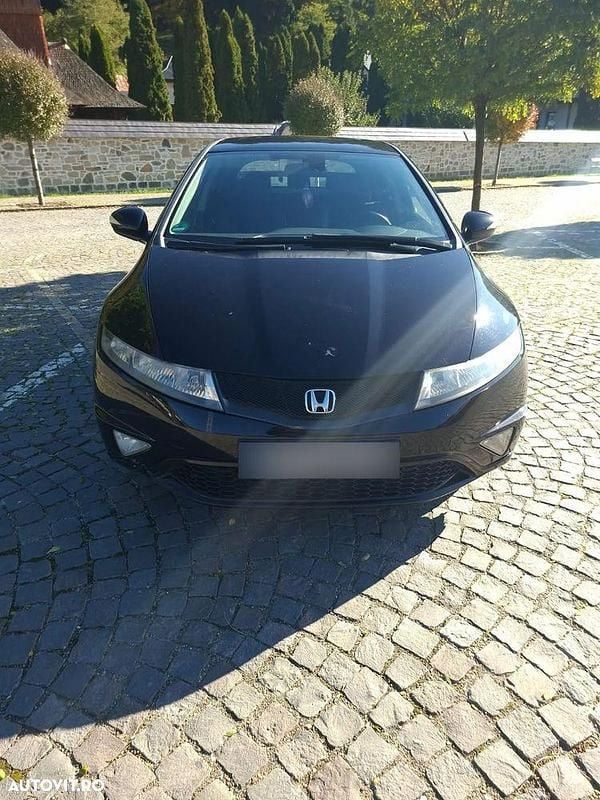 Culoarenegru Utilizat 2009 Honda Civic Sport Hatchback | 6.500 EUR (Puțin scump) - Imagine 1/4