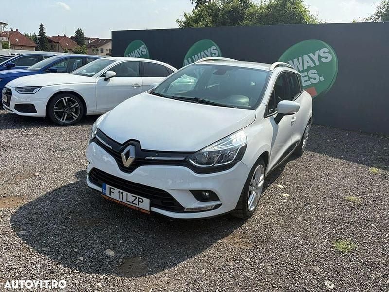 Second-hand Renault Clio GrandTour Zen 90 CP (66 kW) 2019 Culoarealb Break