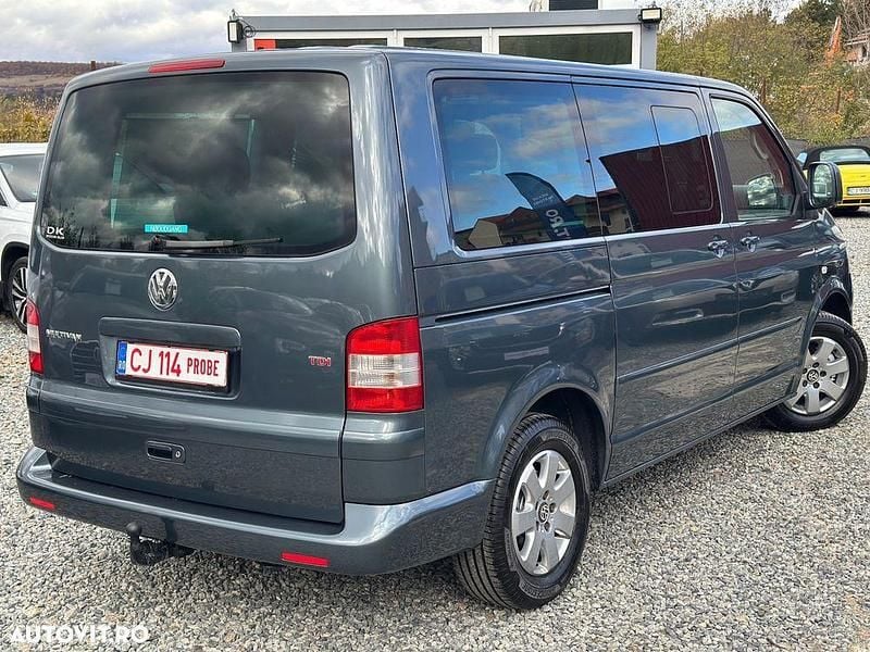 Second-hand VW Multivan 174 CP (127 kW) 2004 Culoaregri Van