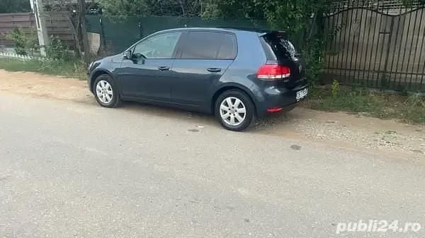 Albastru Utilizat 2010 VW Golf VI Berlinǎ | 5.600 EUR - Imagine 1/4