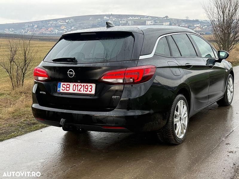 Second-hand Opel Astra Innovation 136 CP (100 kW) 2017 Culoarenegru Break