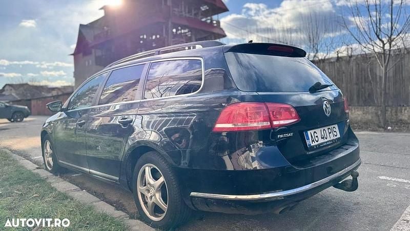 Second-hand VW Passat Comfortline 140 CP (102 kW) 2013 Culoarenegru Break