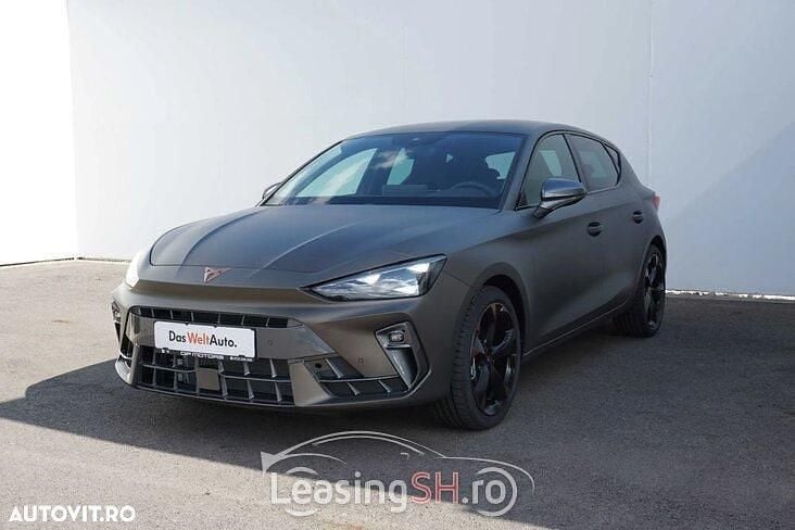 Maro Nouă 2025 Seat Leon Hatchback | 34.292 EUR - Imagine 1/4