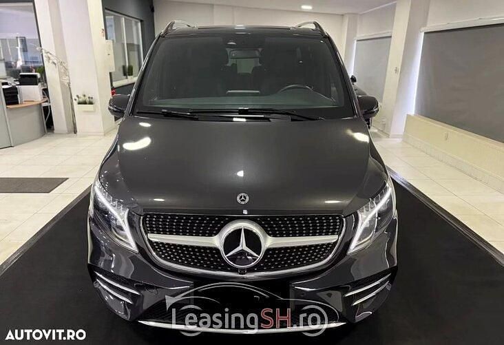 Gri Utilizat 2024 Mercedes G300 SUV | 67.639 EUR (Super Preț) - Imagine 1/4