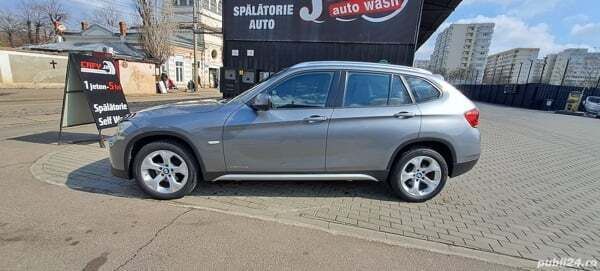 Gri Utilizat 2011 BMW X1 xLine SUV | 11.500 EUR (Preț OK) - Imagine 1/4