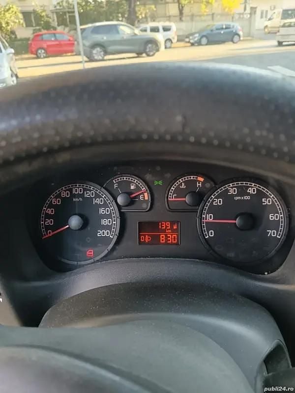 Utilizat 2005 Fiat Doblò Monovolum | 1.200 EUR - Imagine 1/4