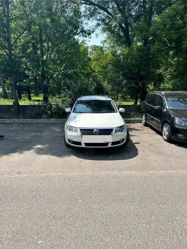 Alb Utilizat 2008 VW Passat Break | 3.000 EUR (Preț OK) - Imagine 1/4