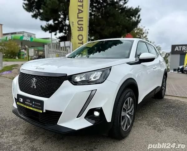 Alb Utilizat 2020 Peugeot 2008 Active SUV | 12.450 EUR (Preț OK) - Imagine 1/4