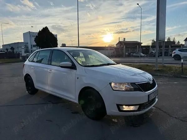Negru Second-hand 2014 Skoda Rapid Hatchback | 2.999 EUR (Preț bun) - Imagine 1/4