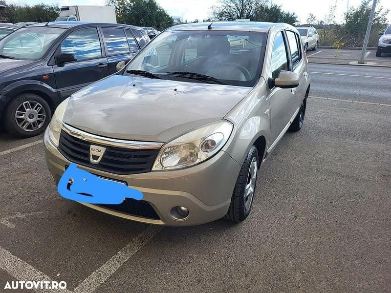 Culoaregri Utilizat 2008 Dacia Sandero Ambiance Hatchback | 2.350 EUR (Preț bun) - Imagine 1/4
