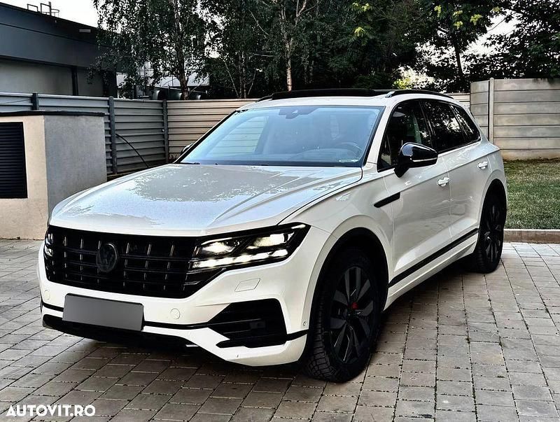 Second-hand VW Touareg Edition 286 CP (210 kW) 2018 Culoarealb SUV