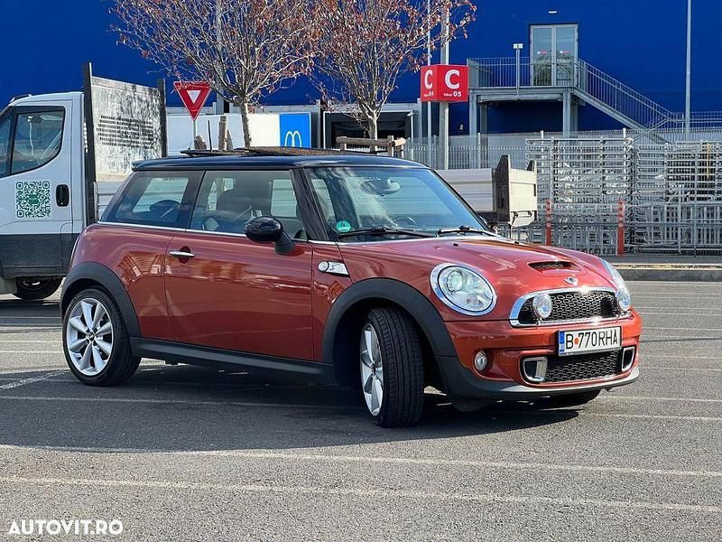 Second-hand Mini Cooper S 184 CP (135 kW) 2011 Culoareportocaliu Hatchback