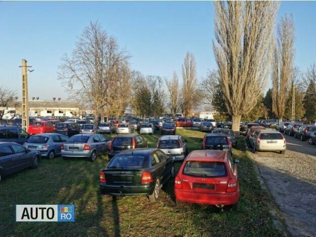 Second-hand Opel Corsa 70 CP (51 kW) 2009 Alb Berlinǎ