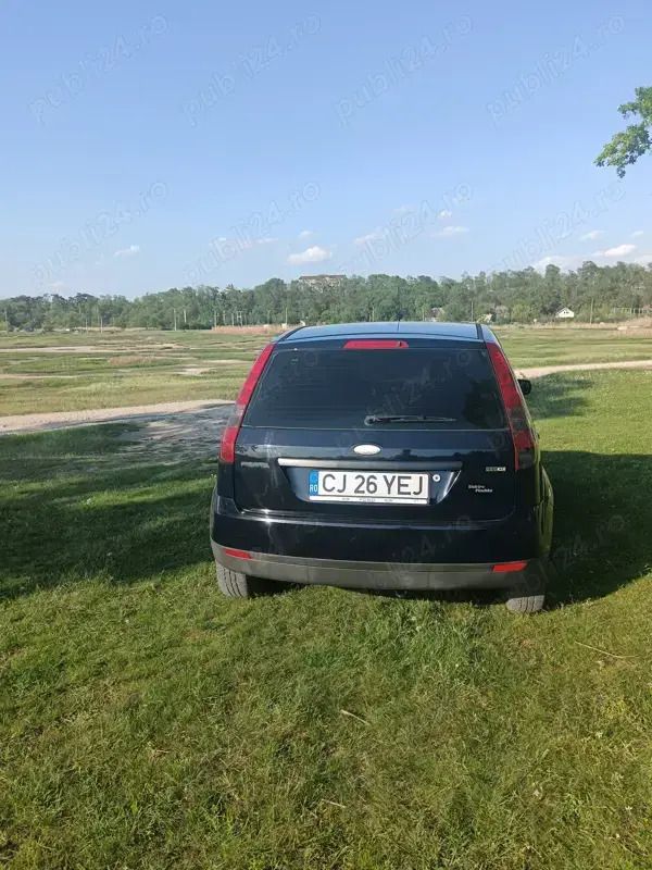 Second-hand Ford Fiesta 68 CP (50 kW) 2003 Hatchback