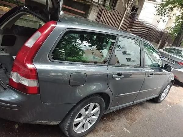 Second-hand Volvo V50 80 CP (58 kW) 2008 Gri Break