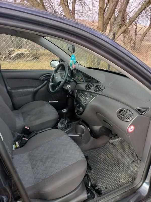 Second-hand Ford Focus 101 CP (74 kW) 2002 Hatchback