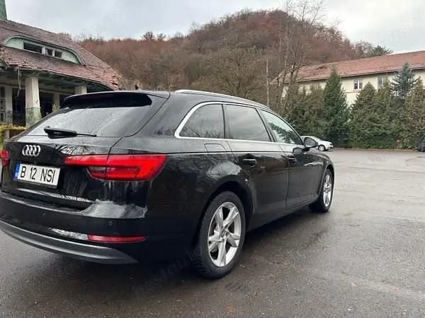 Second-hand Audi A4 150 CP (110 kW) 2017 Negru Break