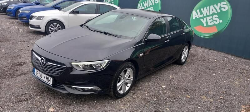 Negru Utilizat 2019 Opel Insignia Dynamic Berlinǎ | 12.750 EUR (Preț bun) - Imagine 1/4