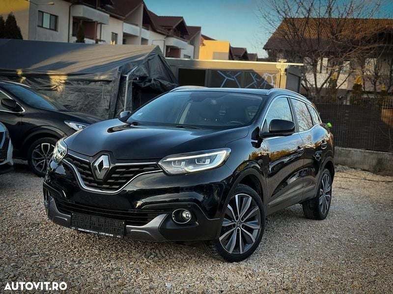 Culoarenegru Utilizat 2017 Renault Kadjar Bose Edition SUV | 12.350 EUR (Preț OK) - Imagine 1/4