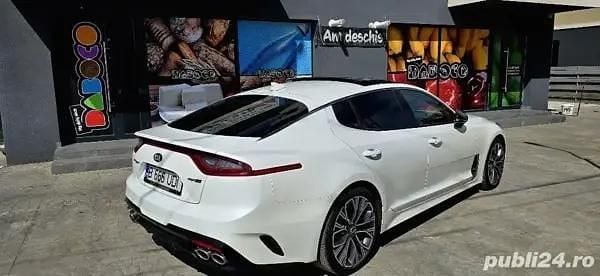 Utilizat 2019 Kia Stinger Hatchback | 23.000 EUR - Imagine 1/4